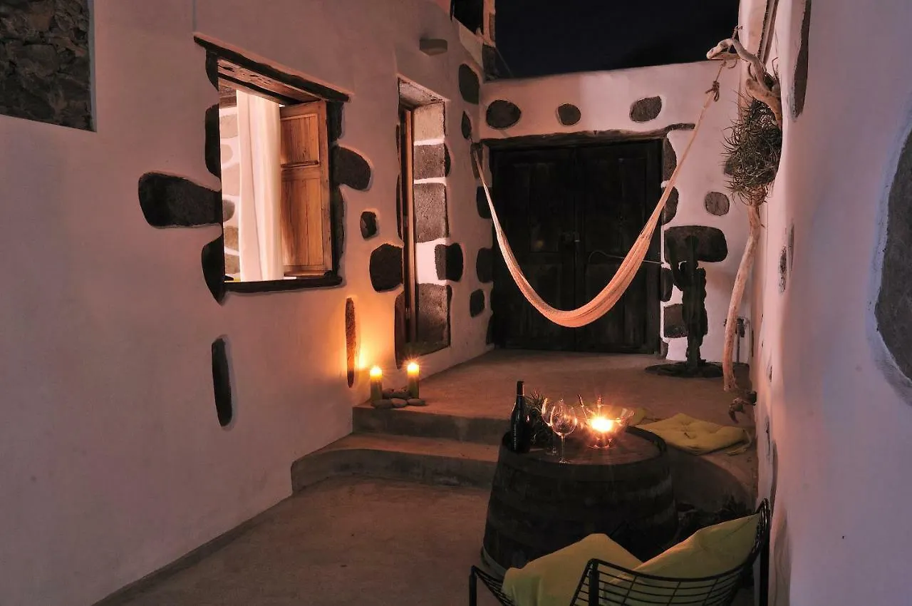 El Susurro Ecoliving_Villa Pardela Сан-Хуан-де-ла-Рамбла 0*,  Испания